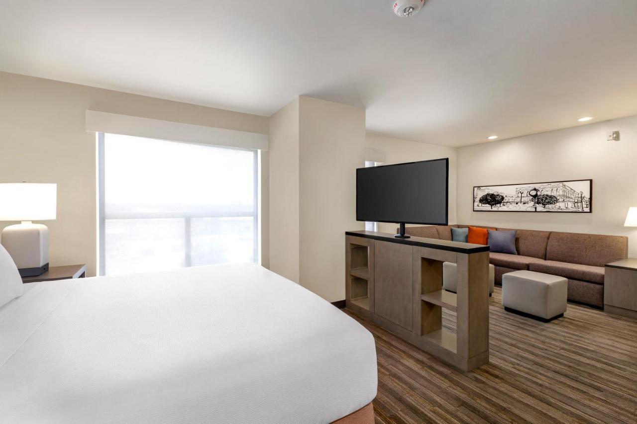 Hyatt House Bryan/College Station Hotel Exterior photo